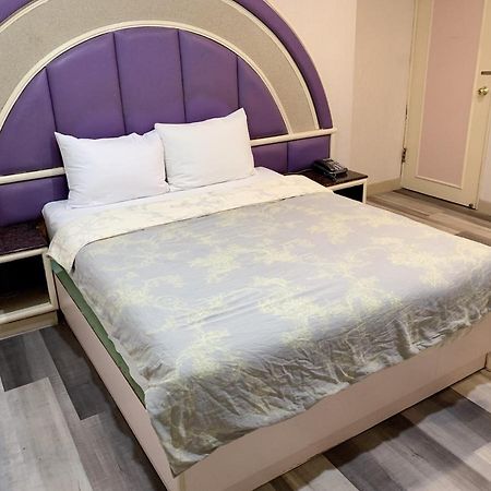 Jia Jia Hotel Yonghe Eksteriør bilde