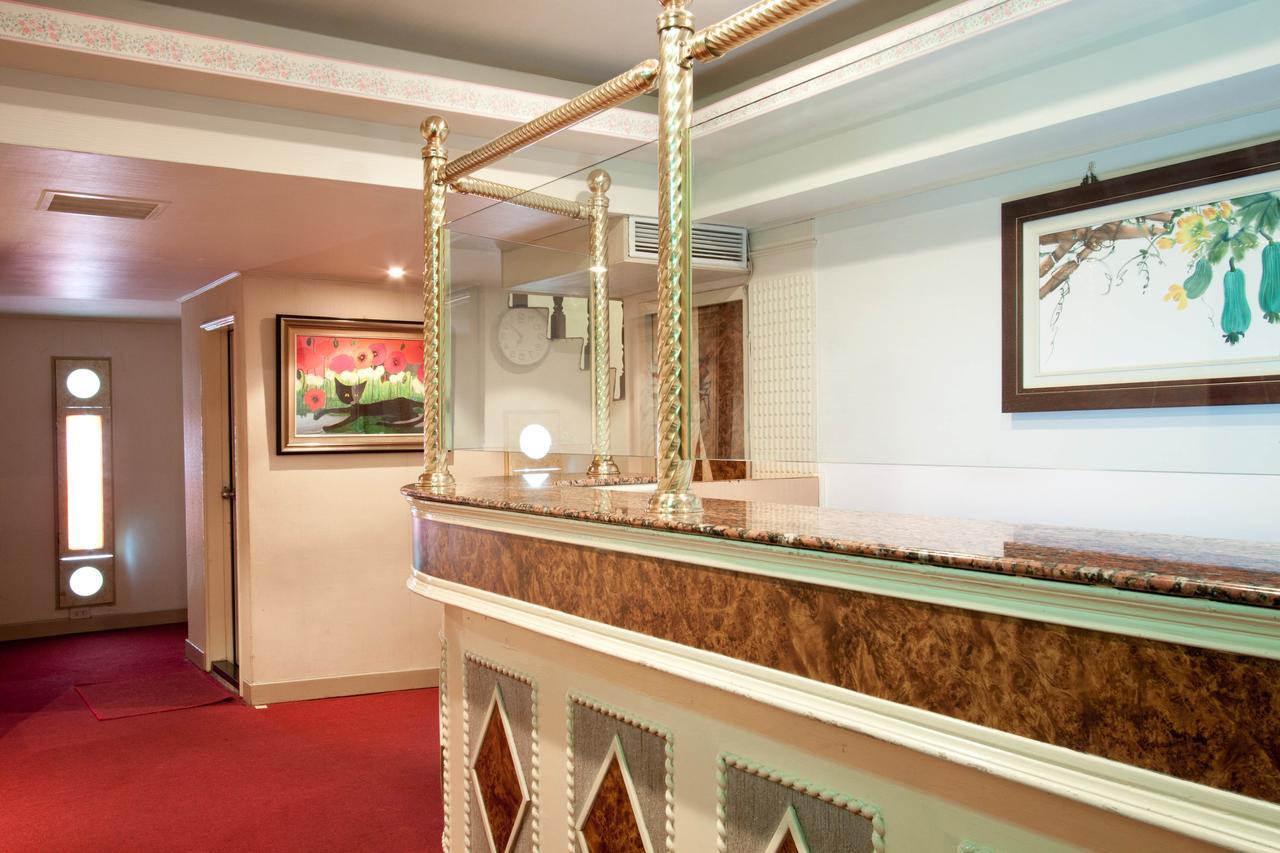 Jia Jia Hotel Yonghe Eksteriør bilde
