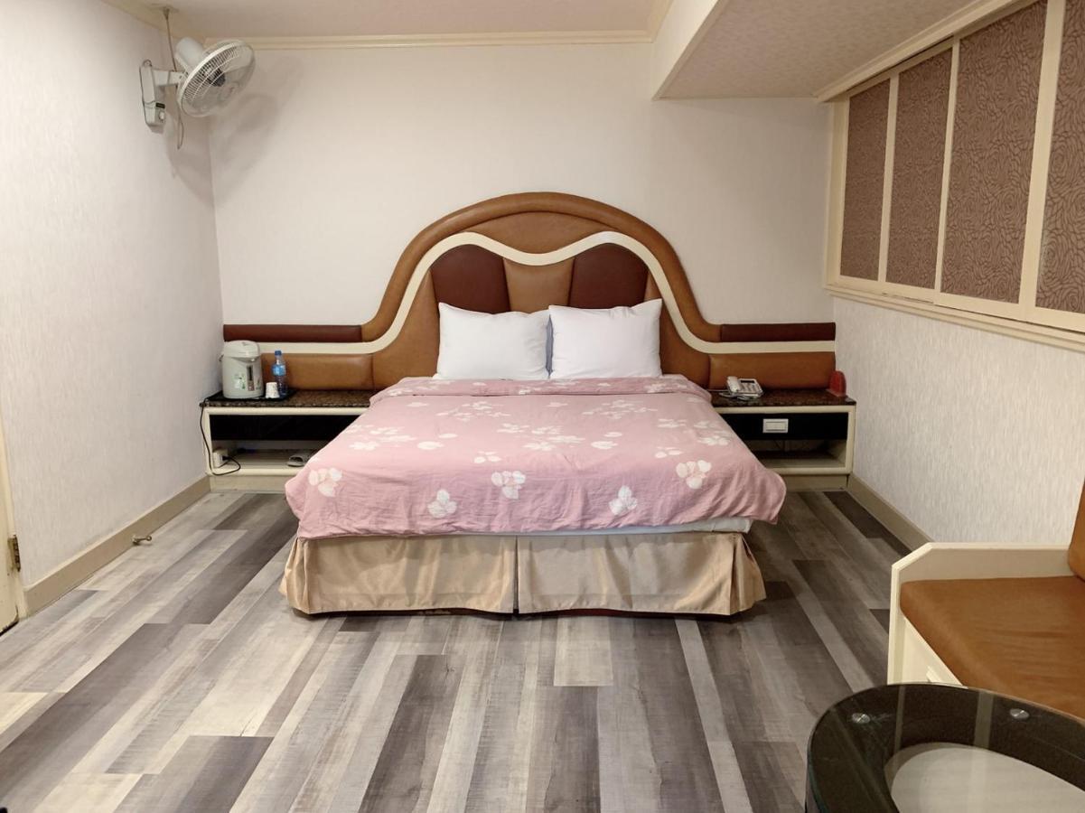 Jia Jia Hotel Yonghe Eksteriør bilde